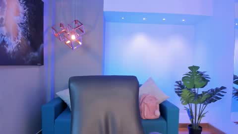 aidajoness online show from October 16, 2025, 11:22 am