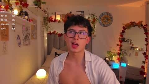 Snapshot of aidan_hale chatting on October 12, 2025, 12:20 am A H online show from October 12, 2025, 12:20 am