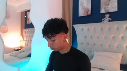 Snapshot of aiden_rivers_ chatting on April 9, 2026, 1:05 pm Aiden online show from April 9, 2026, 1:05 pm
