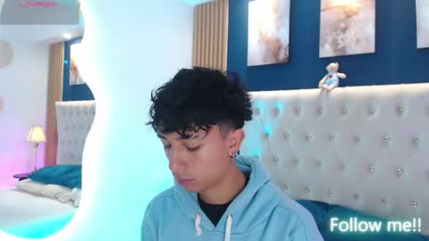 Snapshot of aiden_rivers_ chatting on April 16, 2026, 12:50 pm Aiden online show from April 16, 2026, 12:50 pm