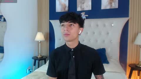 Snapshot of aiden_rivers_ chatting on June 18, 2026, 1:15 pm Aiden online show from June 18, 2026, 1:15 pm