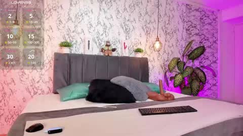 AIHNOA online show from October 3, 2025, 12:46 pm