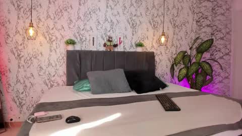 AIHNOA online show from October 20, 2025, 1:00 pm