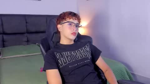 Aiden  online show from September 16, 2025, 11:55 am