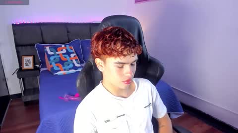 Aiden  online show from December 4, 2025, 1:09 pm