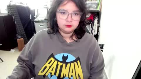 Catalina online show from November 2, 2025, 1:02 pm