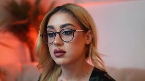 Snapshot of aileenaxa chatting on February 25, 2026, 9:57 pm Aileen online show from February 25, 2026, 9:57 pm