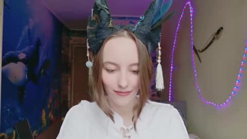 Diva Aira of the Ethereal Fairies online show from September 25, 2025, 8:18 am