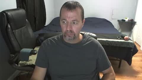 Snapshot of airbornelunsford39 chatting on November 18, 2025, 12:16 am Daddy online show from November 18, 2025, 12:16 am