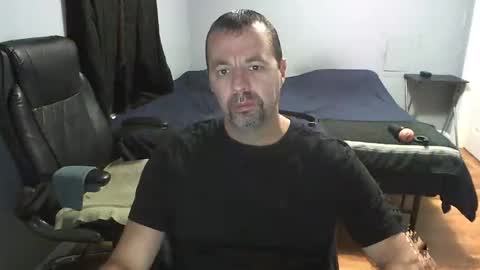 Snapshot of airbornelunsford39 chatting on November 19, 2025, 12:21 am Daddy online show from November 19, 2025, 12:21 am