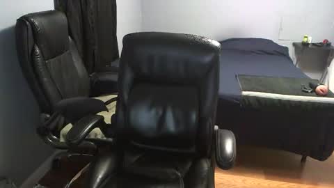 Snapshot of airbornelunsford39 chatting on January 10, 2026, 11:42 pm Daddy online show from January 10, 2026, 11:42 pm