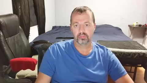 Snapshot of airbornelunsford39 chatting on April 23, 2026, 4:42 pm Daddy online show from April 23, 2026, 4:42 pm