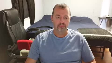 Snapshot of airbornelunsford39 chatting on April 26, 2026, 9:34 pm Daddy online show from April 26, 2026, 9:34 pm