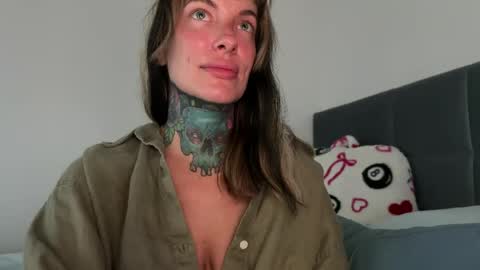 Airgead online show from April 21, 2026, 4:01 pm