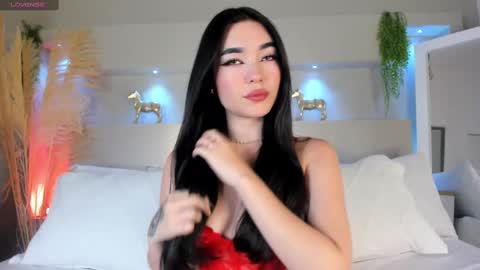 airi  online show from October 8, 2025, 2:58 pm