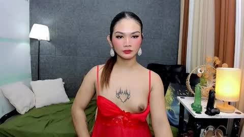 airy_lust online show from September 15, 2025, 4:23 am