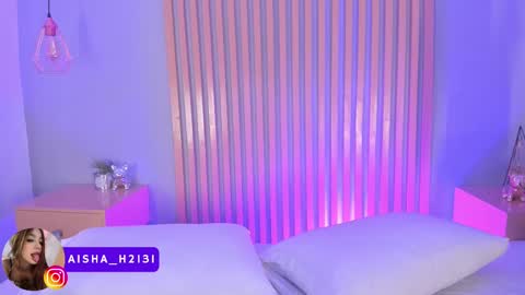 Aisha online show from September 22, 2025, 9:06 pm