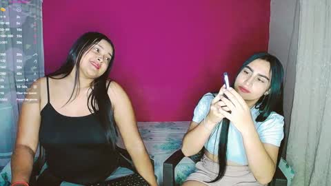 aisha_stacey0410 online show from February 9, 2025, 3:00 am