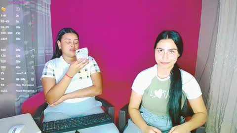 aisha_stacey0410 online show from March 7, 2025, 2:57 am