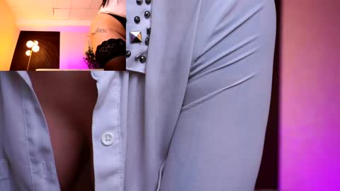 Lora online show from December 14, 2024, 8:56 am