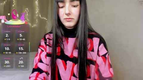 Aisha online show from February 15, 2026, 9:33 pm