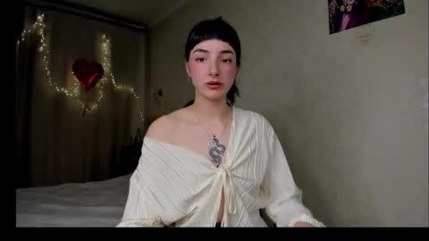 Aisha online show from March 26, 2026, 9:31 pm