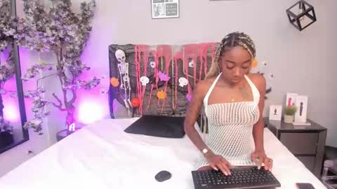 Snapshot of aishalehmann chatting on October 15, 2025, 11:32 am aishalehmann online show from October 15, 2025, 11:32 am