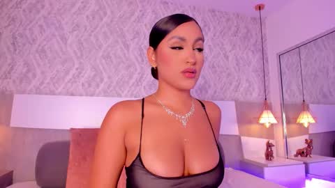 Aisha online show from October 28, 2025, 9:17 pm