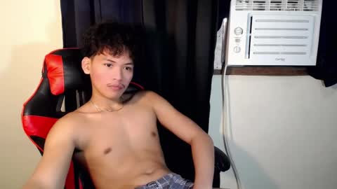 Snapshot of aj_daksxx chatting on July 2, 2026, 2:33 am aj_daksxx online show from July 2, 2026, 2:33 am