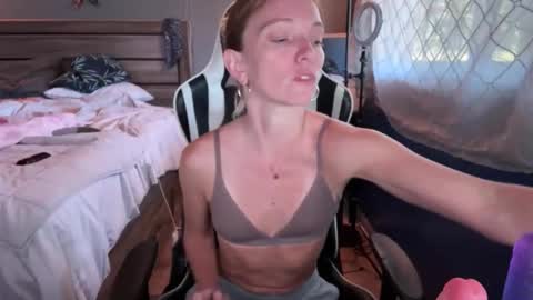 Snapshot of ajmiller25 chatting on June 1, 2026, 7:15 pm AJ online show from June 1, 2026, 7:15 pm
