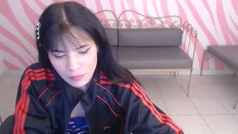 Snapshot of akalyy_ chatting on January 11, 2026, 1:16 pm akalyy_ online show from January 11, 2026, 1:16 pm