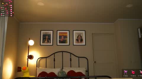             online show from March 7, 2025, 1:29 pm