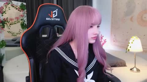 Akemi online show from February 25, 2025, 1:50 pm