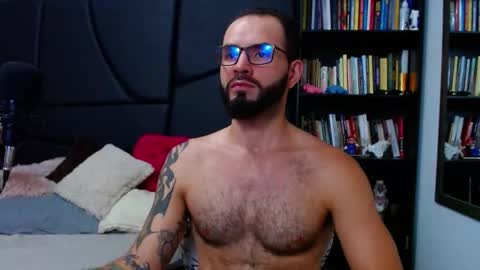 akiles online show from December 16, 2025, 10:59 pm