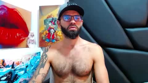 Snapshot of akiles_r chatting on April 9, 2026, 11:43 pm akiles online show from April 9, 2026, 11:43 pm