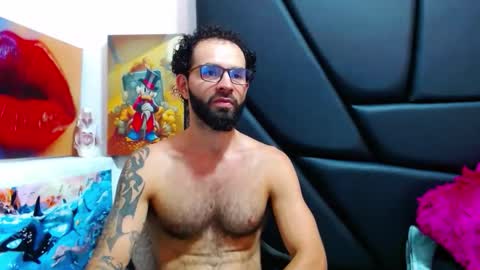 Snapshot of akiles_r chatting on May 28, 2026, 11:57 pm akiles online show from May 28, 2026, 11:57 pm