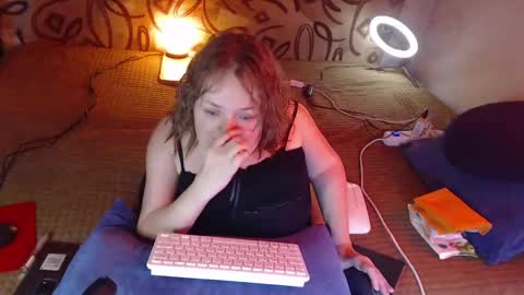 Natalie online show from January 19, 2025, 4:22 am