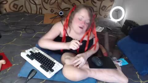 Natalie online show from March 5, 2025, 10:22 am