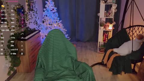 Snapshot of akinohana chatting on December 18, 2024, 8:42 am Aki online show from December 18, 2024, 8:42 am