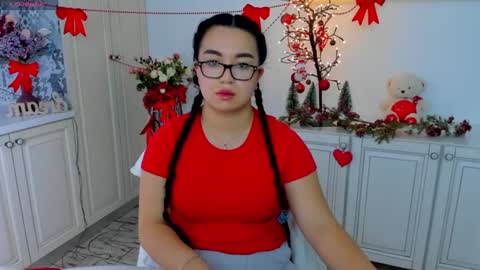 akira_oh_yes online show from December 16, 2024, 12:16 pm