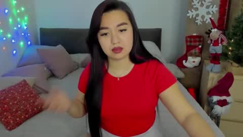 akira_oh_yes online show from January 2, 2025, 9:43 am