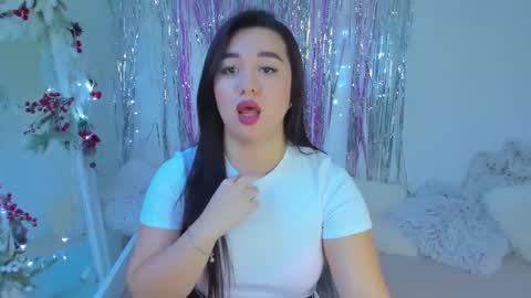 akira_oh_yes online show from January 5, 2025, 12:42 pm