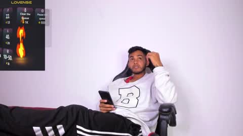 Akira online show from March 7, 2025, 1:53 am