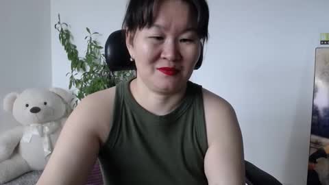 Snapshot of akira_xx chatting on April 22, 2026, 2:36 am Akira online show from April 22, 2026, 2:36 am