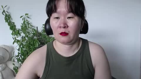 Snapshot of akira_xx chatting on May 10, 2026, 2:28 am Akira online show from May 10, 2026, 2:28 am