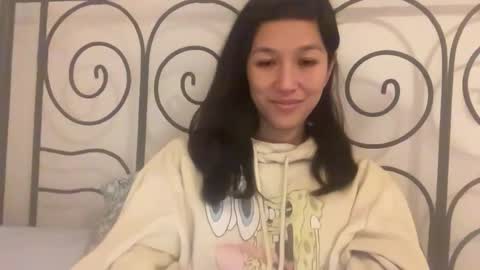 Akira Skye online show from January 12, 2026, 7:41 pm