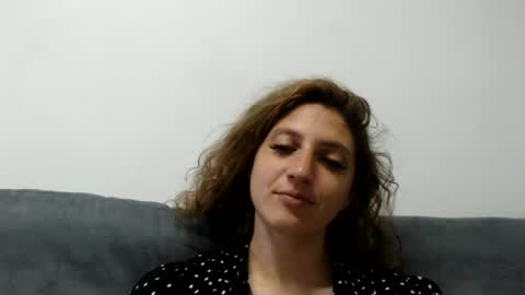 akyragrace online show from June 14, 2026, 5:48 pm