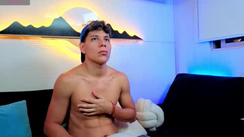 Al Fox  Miko Fortuni  online show from January 9, 2026, 2:14 am