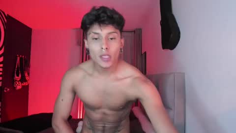 Ander uwu online show from September 26, 2025, 12:25 am