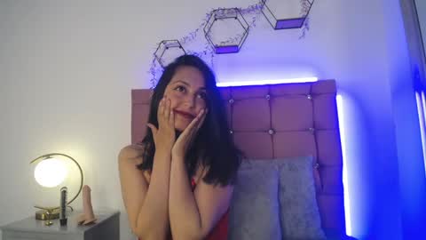 Snapshot of alaana_sweet_ chatting on May 26, 2026, 1:29 pm ALAANA online show from May 26, 2026, 1:29 pm